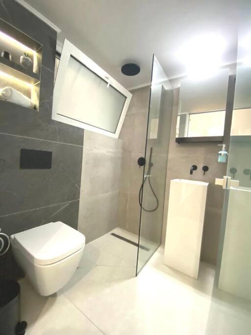 Artzy Petit Apartment Close To The Center Heraklion Exteriör bild